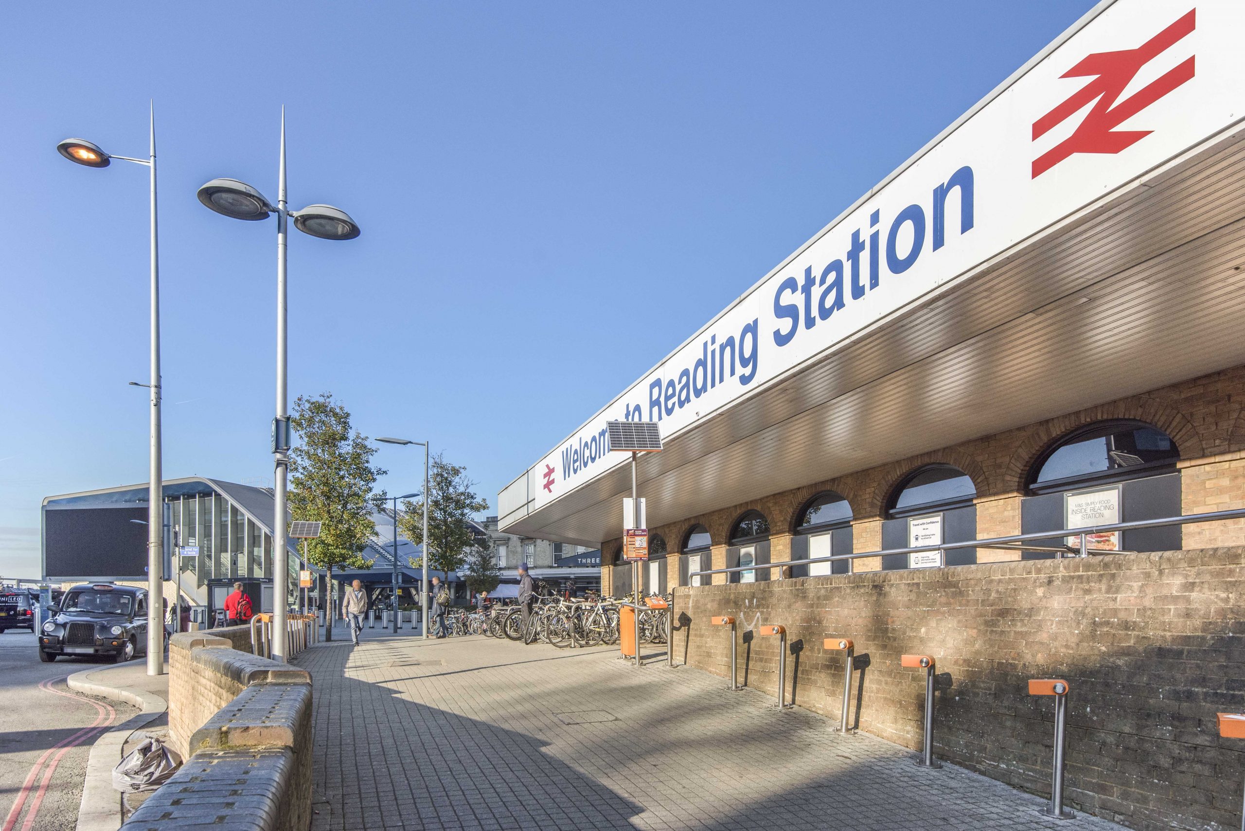 reading train station