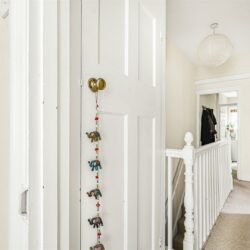 Thumbnail Image 5