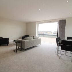 Padworth Avenue, Reading RG2